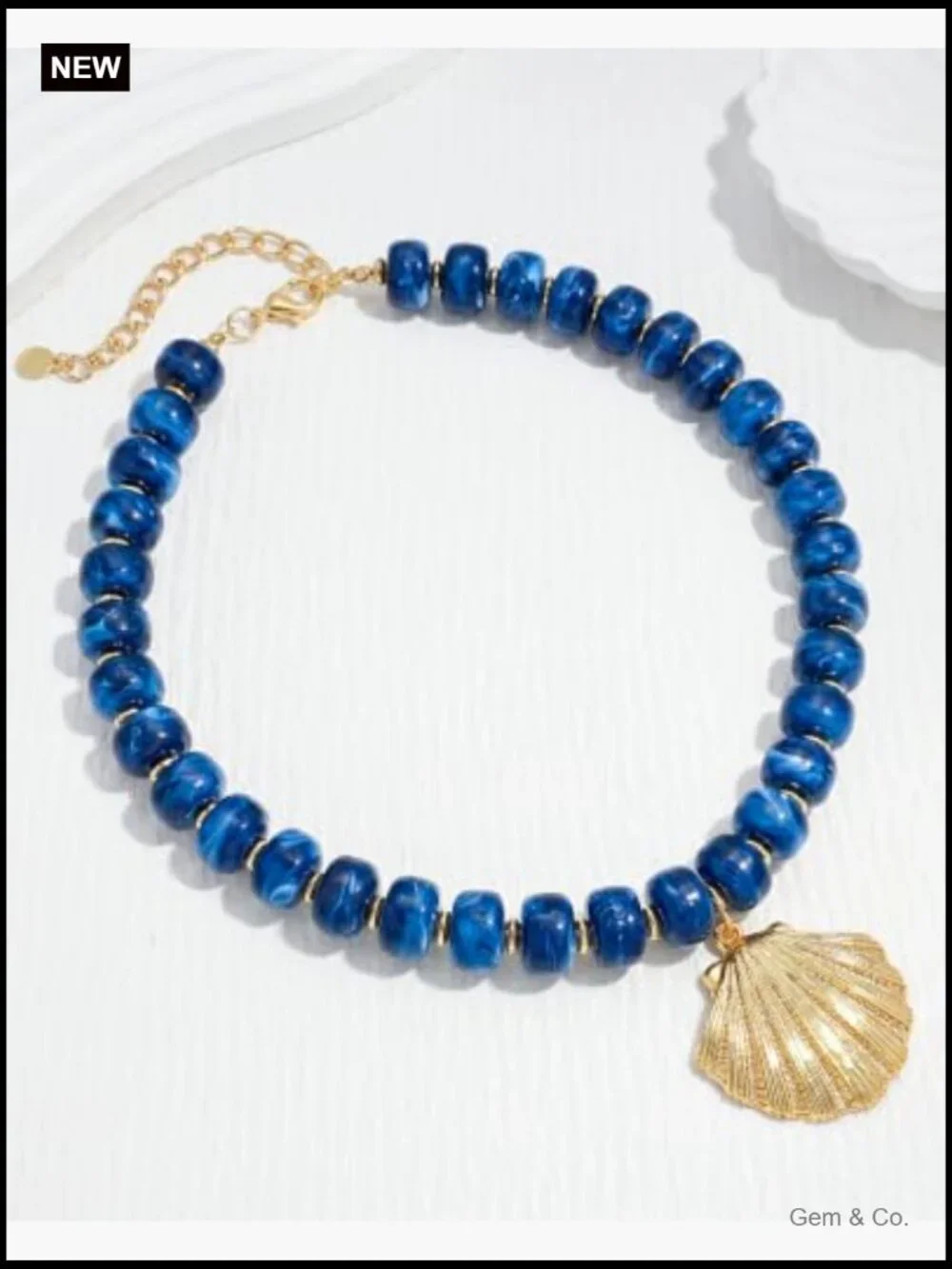 Chunky Beaded Necklace with Starfish & Shell Pendants Nautical Jewelry